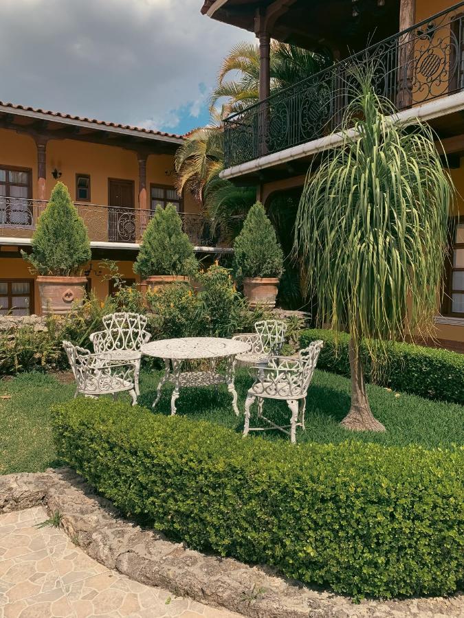Capital O Hotel Jardín de Tereza Comitan de Dominguez Exterior foto